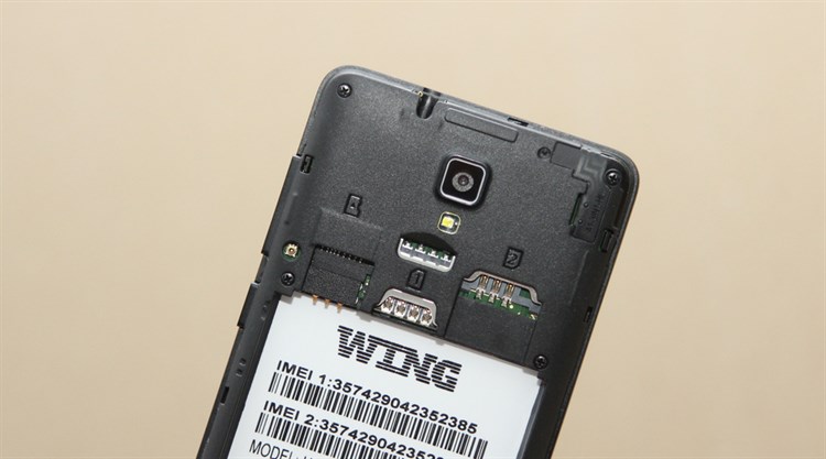 Điện thoại Wing Hero 40i