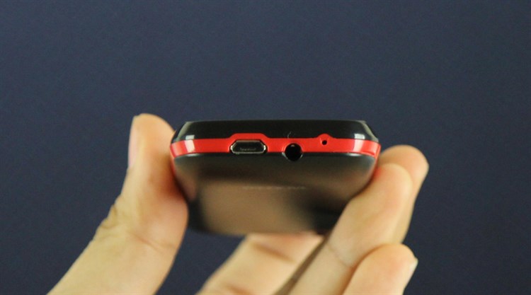 Điện thoại Wing S88