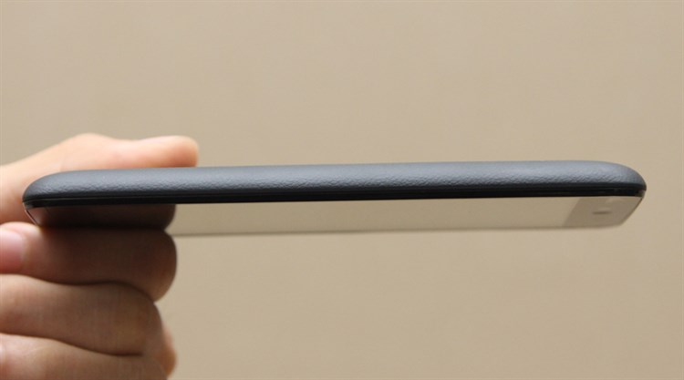 Điện thoại Wiko Rainbow Jam