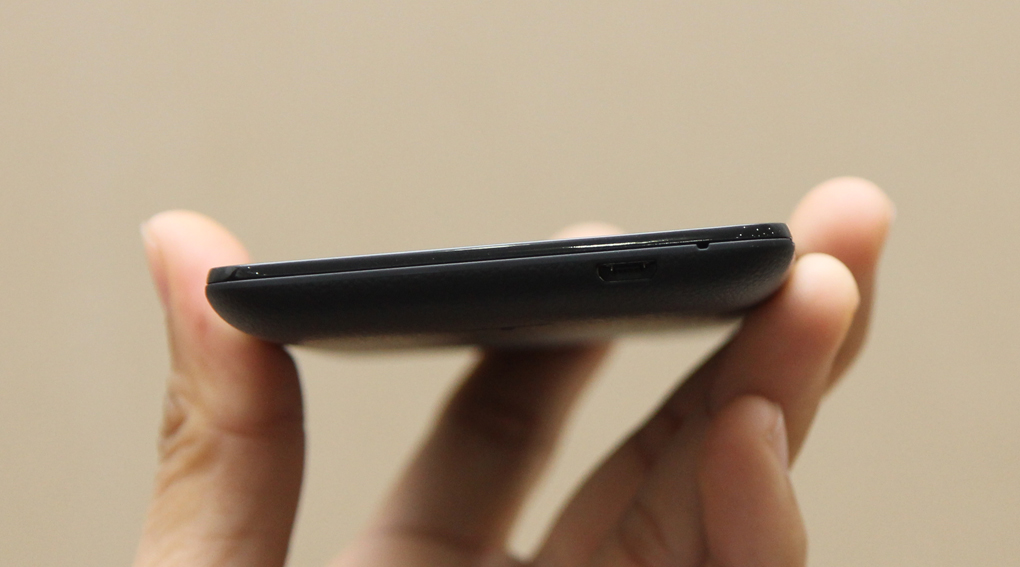 Điện thoại Wiko Rainbow Jam