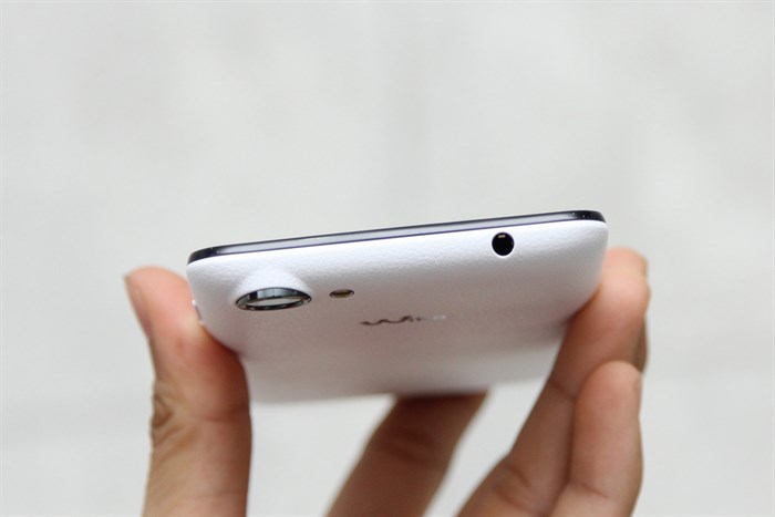 Điện thoại Wiko Rainbow Jam Màu Trắng