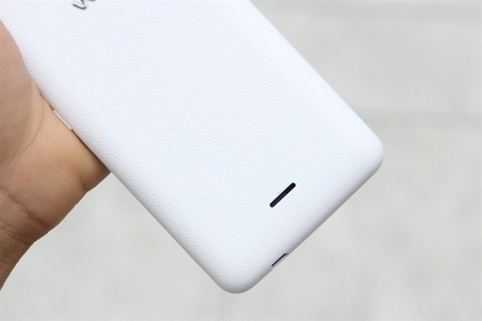 Điện thoại Wiko Rainbow Jam Màu Trắng