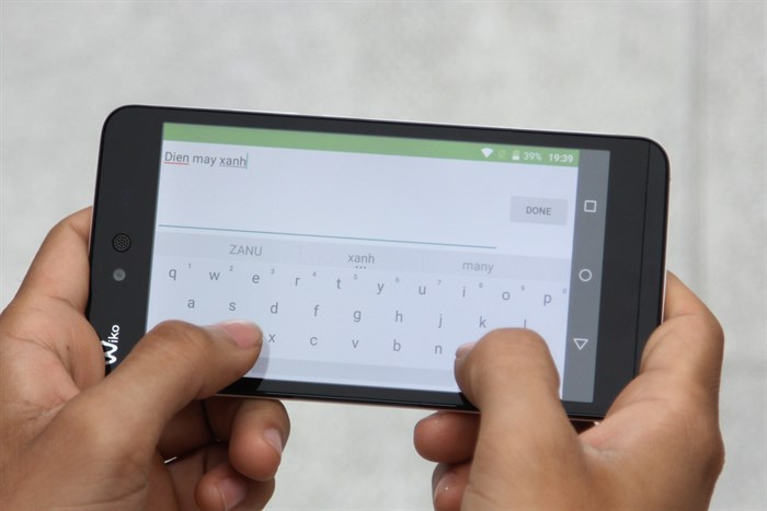 Điện thoại Wiko Rainbow Jam Màu Trắng