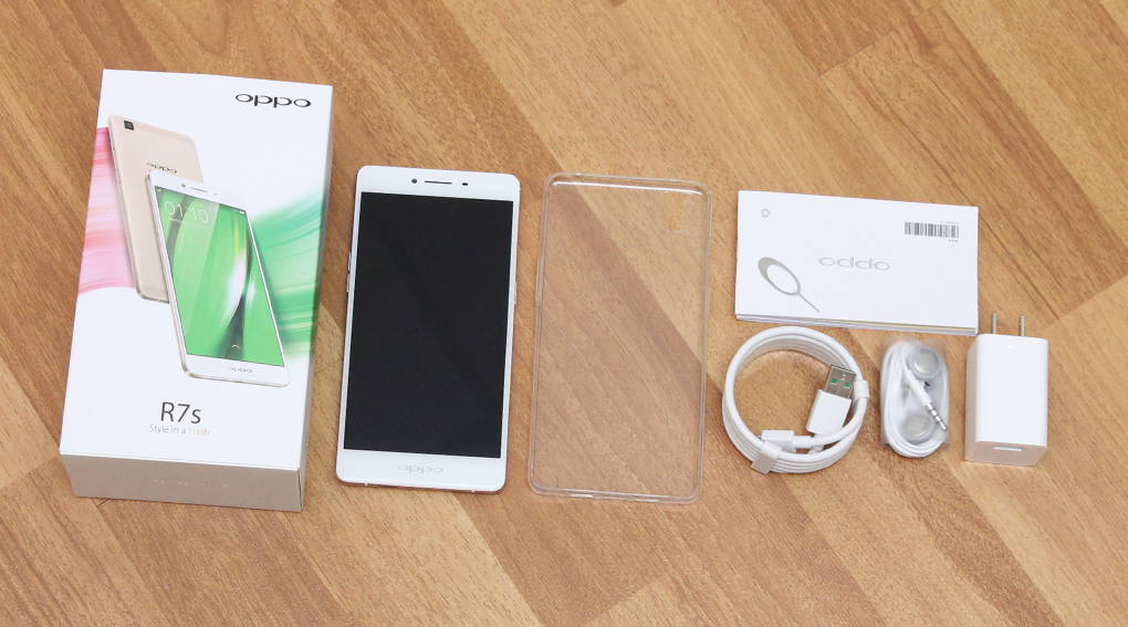 Bộ sản phẩm gồm: Hộp, Tai nghe, Sách hướng dẫn, Cây lấy sim, Ốp lưng