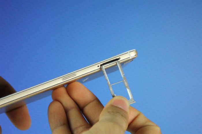 Điện thoại OPPO R7s Màu Vàng đồng