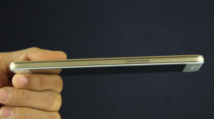 Điện thoại OPPO R7s Màu Vàng đồng