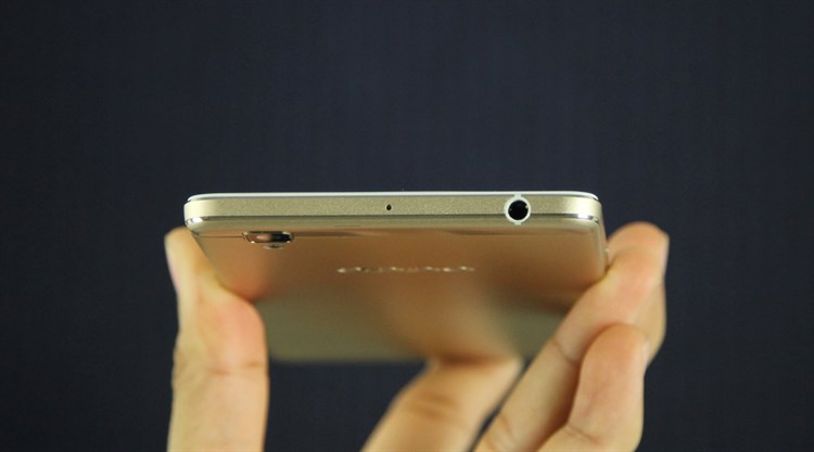 Điện thoại OPPO R7s Màu Vàng đồng