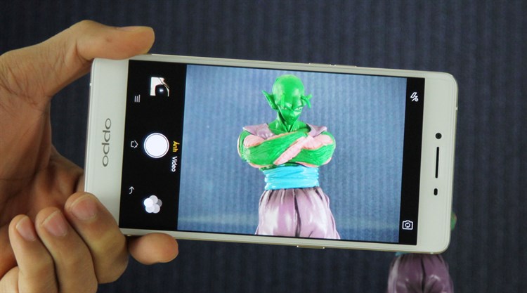 Điện thoại OPPO R7s Màu Vàng đồng