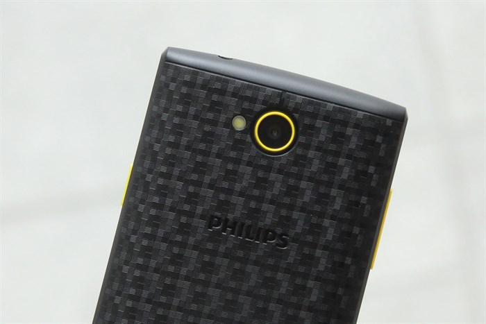 Điện thoại Philips S307