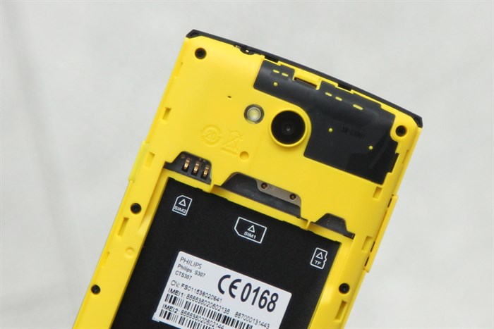 Điện thoại Philips S307