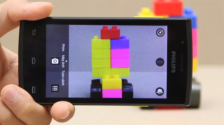 Điện thoại Philips S307