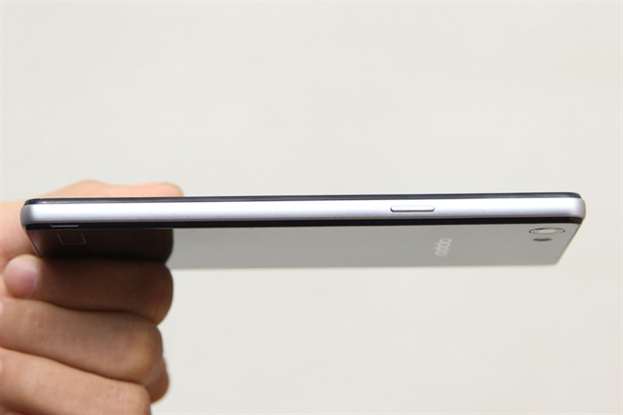 Điện thoại OPPO Neo 7