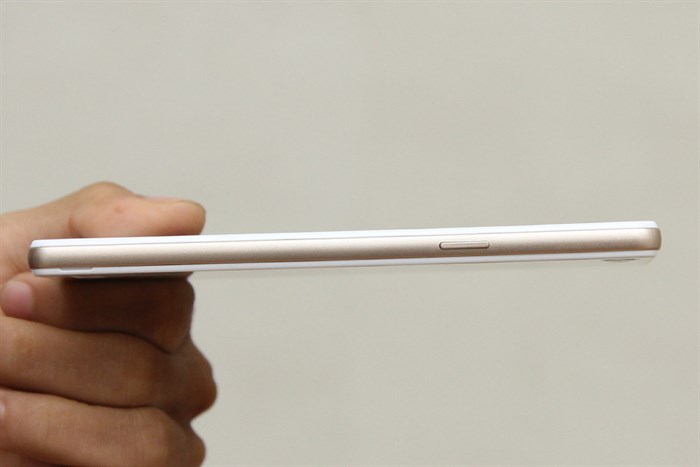 Điện thoại OPPO Neo 7