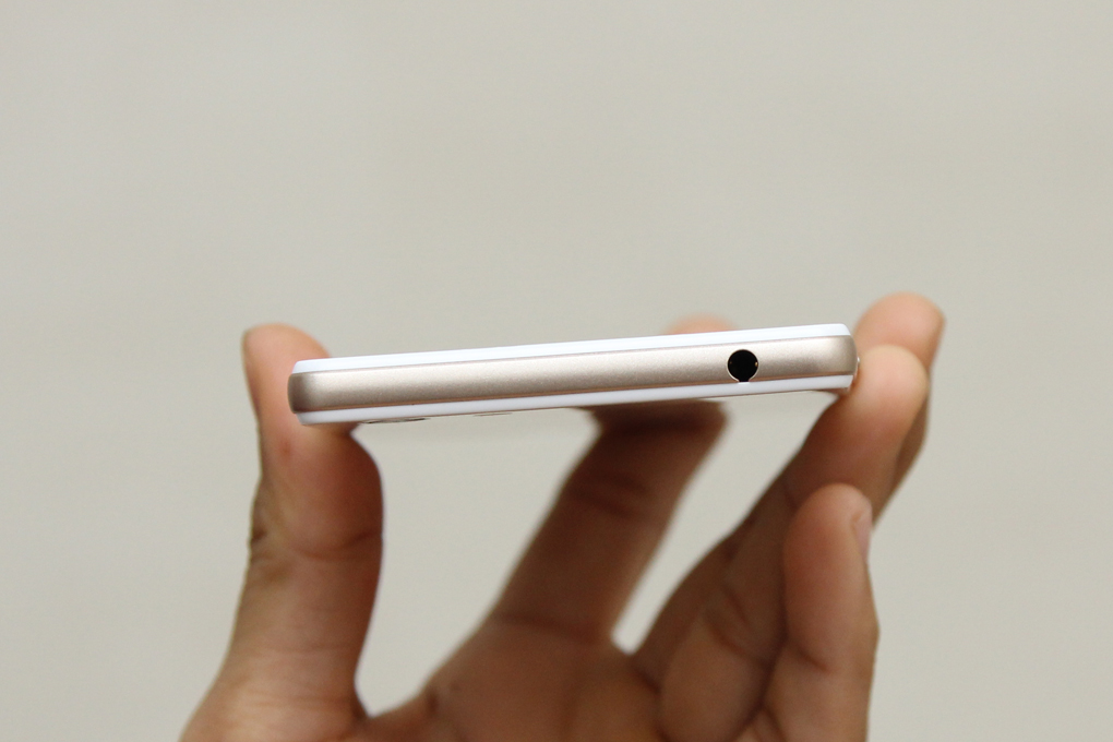 Điện thoại OPPO Neo 7