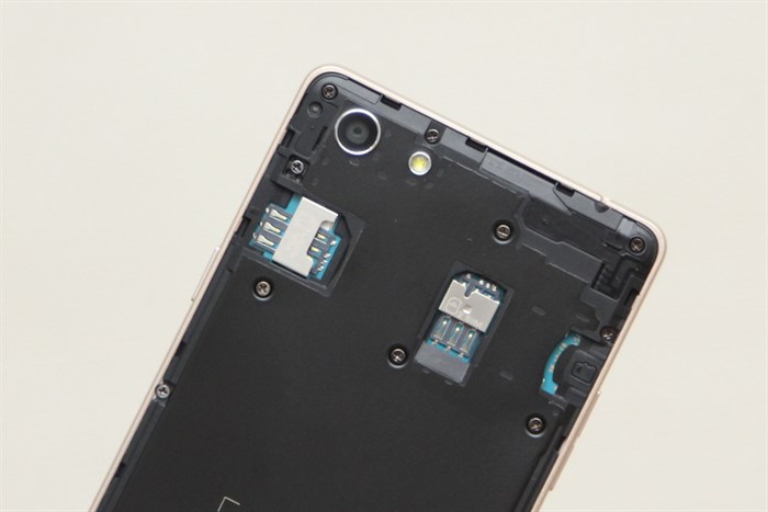 Điện thoại OPPO Neo 7