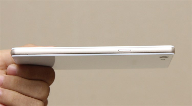 Điện thoại OPPO Neo 7