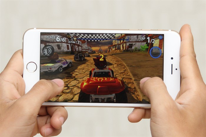 Điện thoại iPhone 6s Plus 64GB Màu Vàng đồng