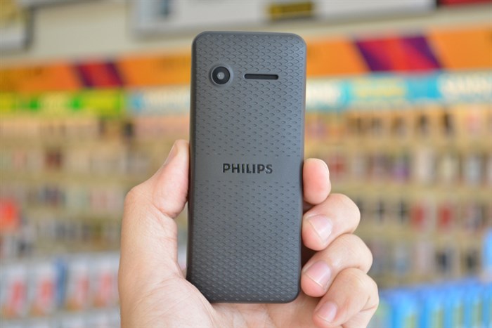 Điện thoại Philips E103
