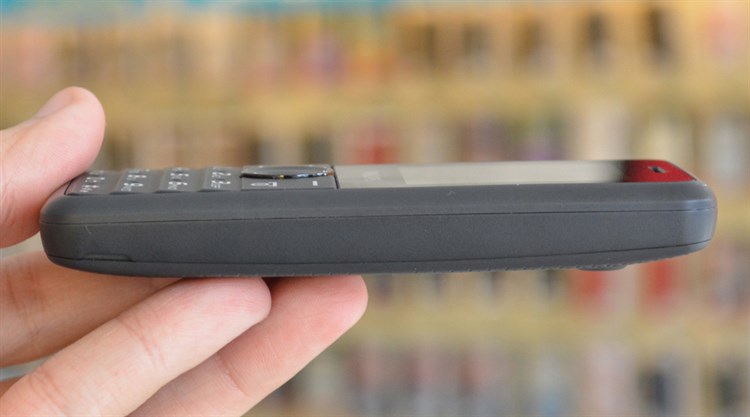 Điện thoại Philips E103