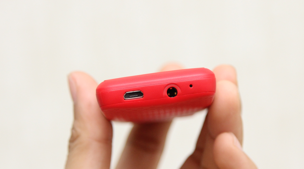 Điện thoại Philips E103