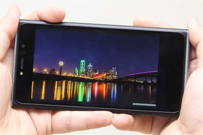 Điện thoại Obi Worldphone SF1