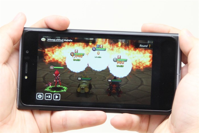 Điện thoại Obi Worldphone SF1