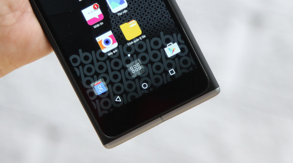 Điện thoại Obi Worldphone SF1
