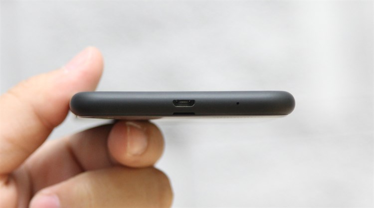 Điện thoại Obi Worldphone SJ1.5