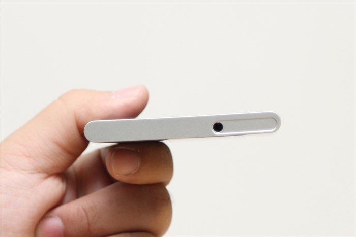 Điện thoại Obi Worldphone SJ1.5