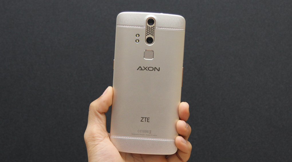 Điện thoại ZTE Axon