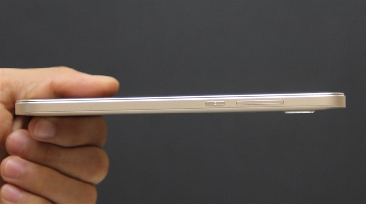 Điện thoại Huawei G7 Plus Màu Vàng đồng