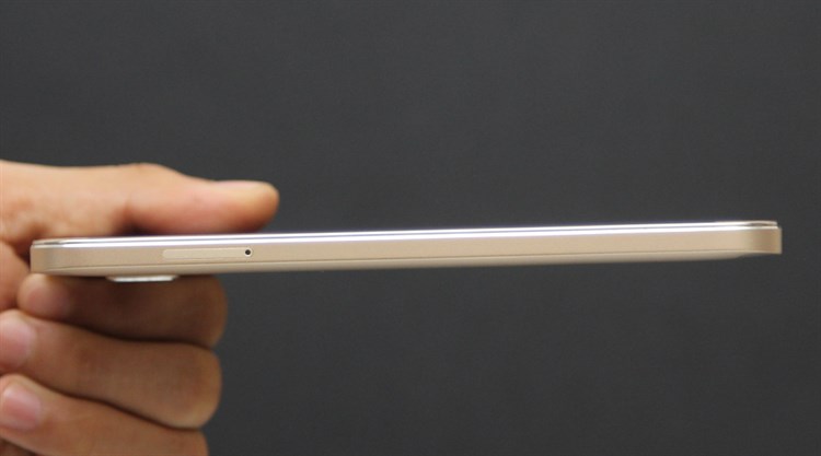 Điện thoại Huawei G7 Plus Màu Vàng đồng