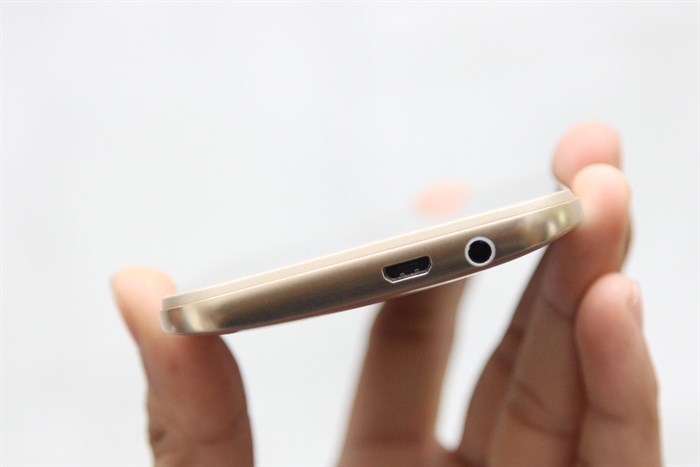 Điện thoại HTC One M9s