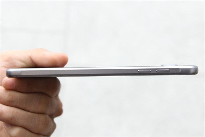 Điện thoại Samsung Galaxy A7 (2016)