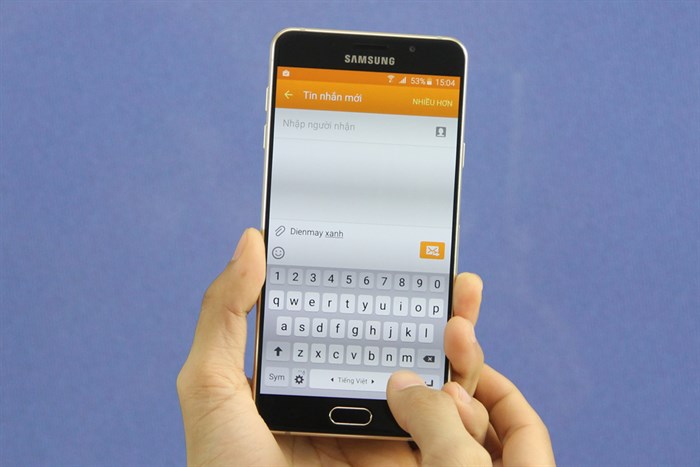 Điện thoại Samsung Galaxy A7 (2016)