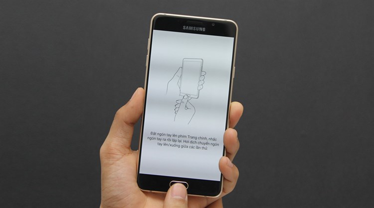 Điện thoại Samsung Galaxy A7 (2016)