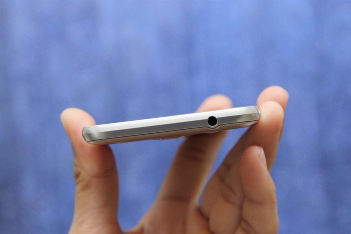 Điện thoại Samsung Galaxy J3