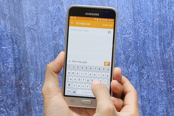 Điện thoại Samsung Galaxy J3