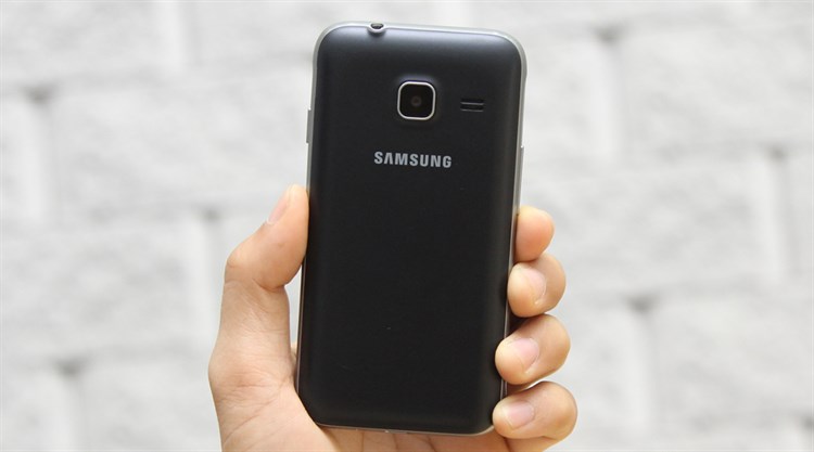 Điện thoại Samsung Galaxy J1 mini Màu Đen
