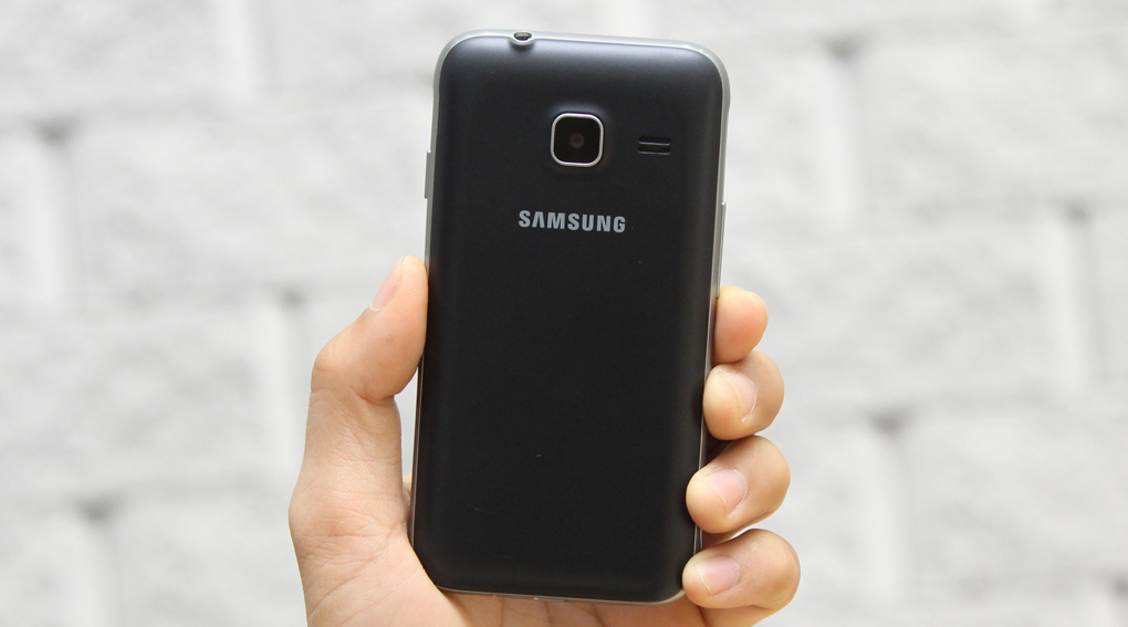 Điện thoại Samsung Galaxy J1 mini