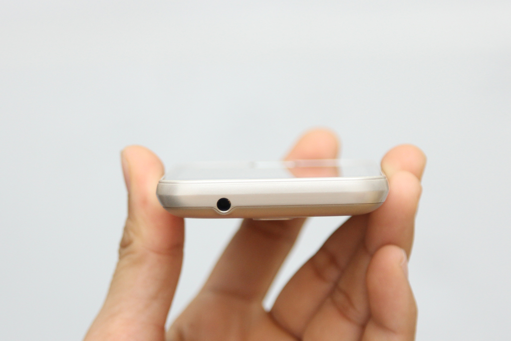 Samsung Galaxy J1 mini - 18