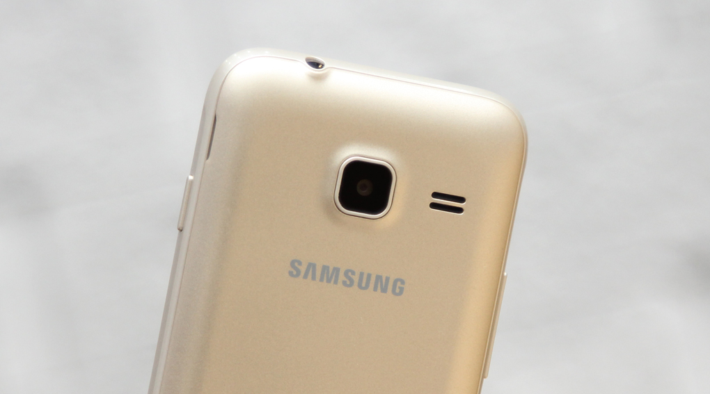 Điện thoại Samsung Galaxy J1 mini
