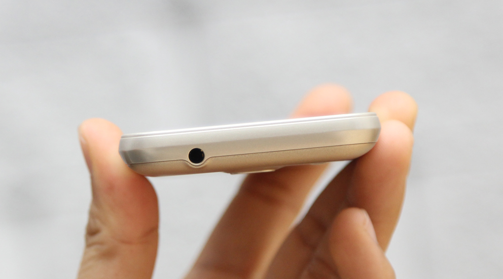 Điện thoại Samsung Galaxy J1 mini