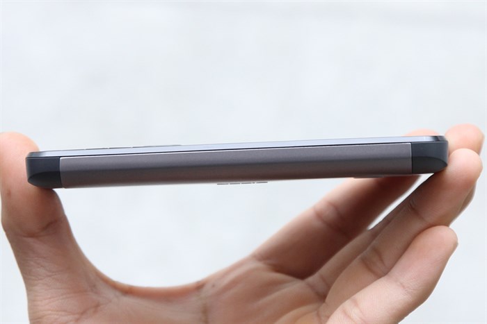 Điện thoại Nokia 230 Dual SIM