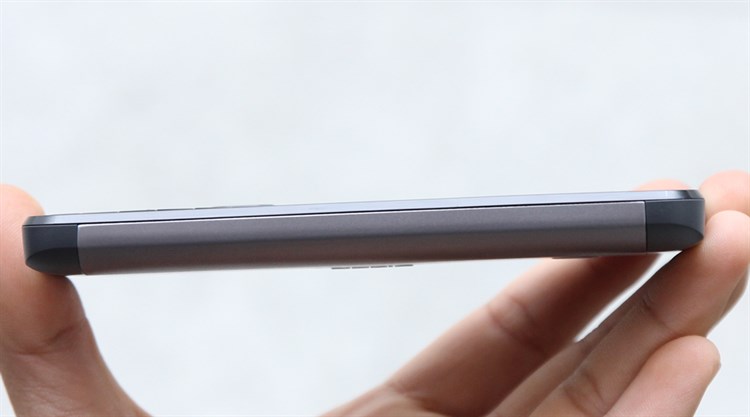 Điện thoại Nokia 230