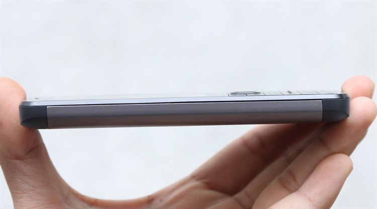 Điện thoại Nokia 230