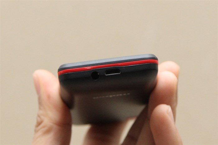 Điện thoại Mobell M269