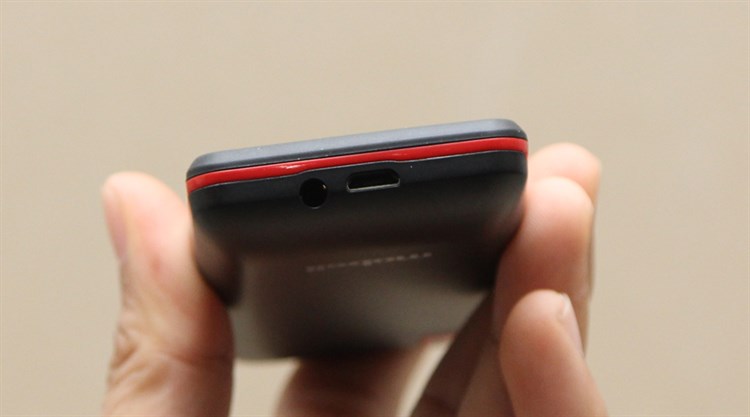 Điện thoại Mobell M269