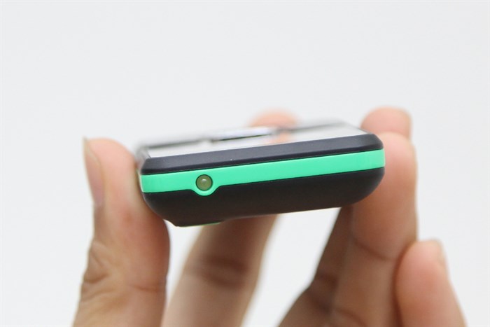 Điện thoại Mobell M269