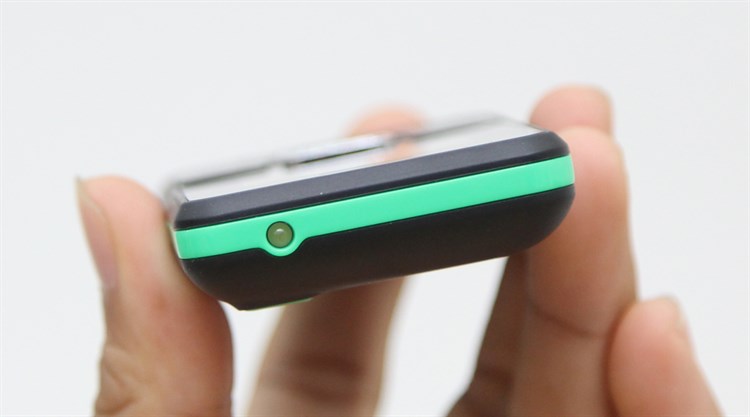 Điện thoại Mobell M269